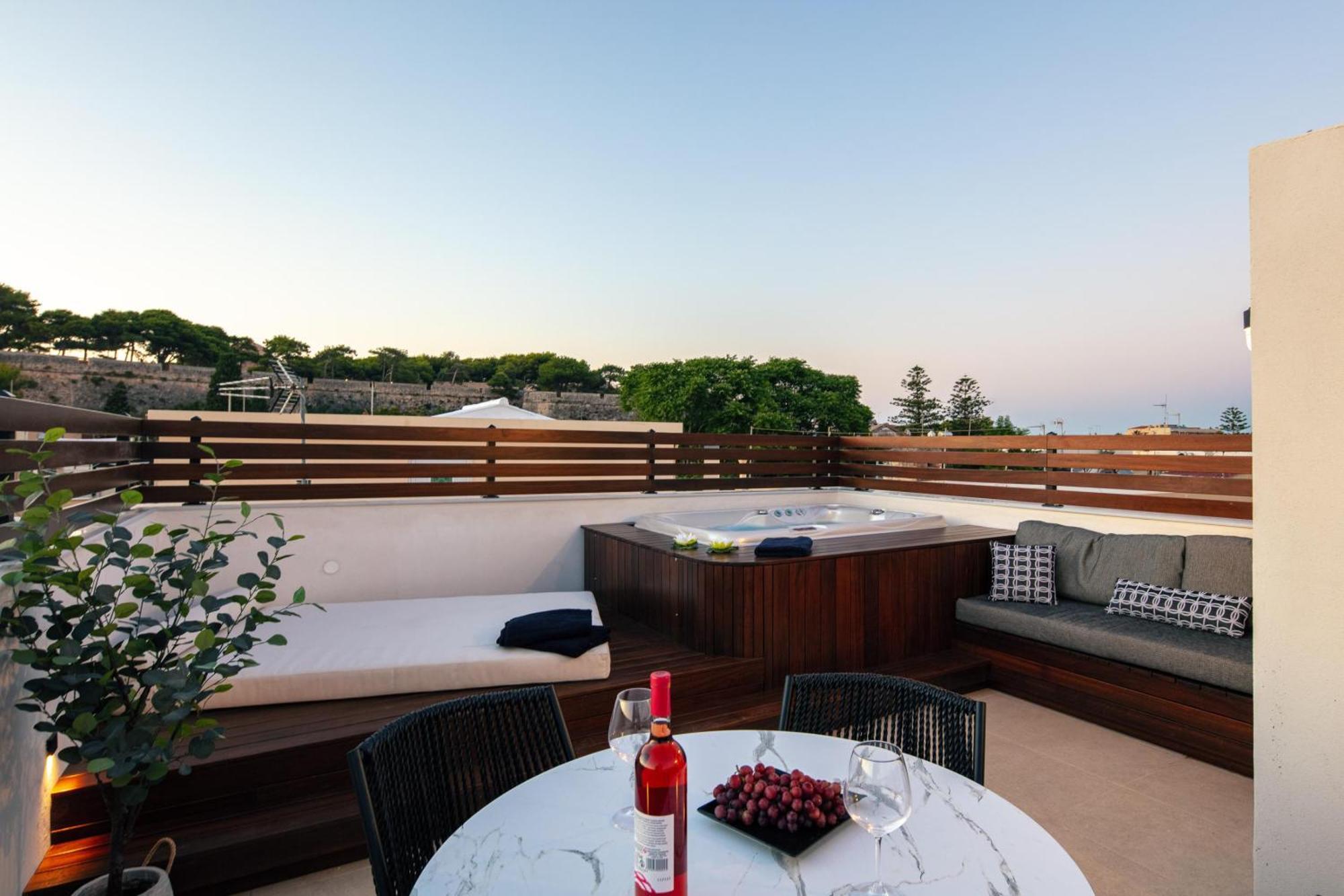 Le Bijou Luxury Suites Rethymno Exteriér fotografie